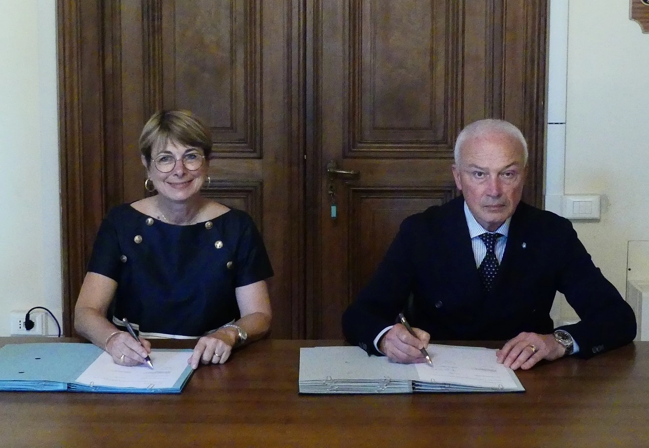 Signature du partenariat avec lInstitut international de Droit Humanitaire de San Remo