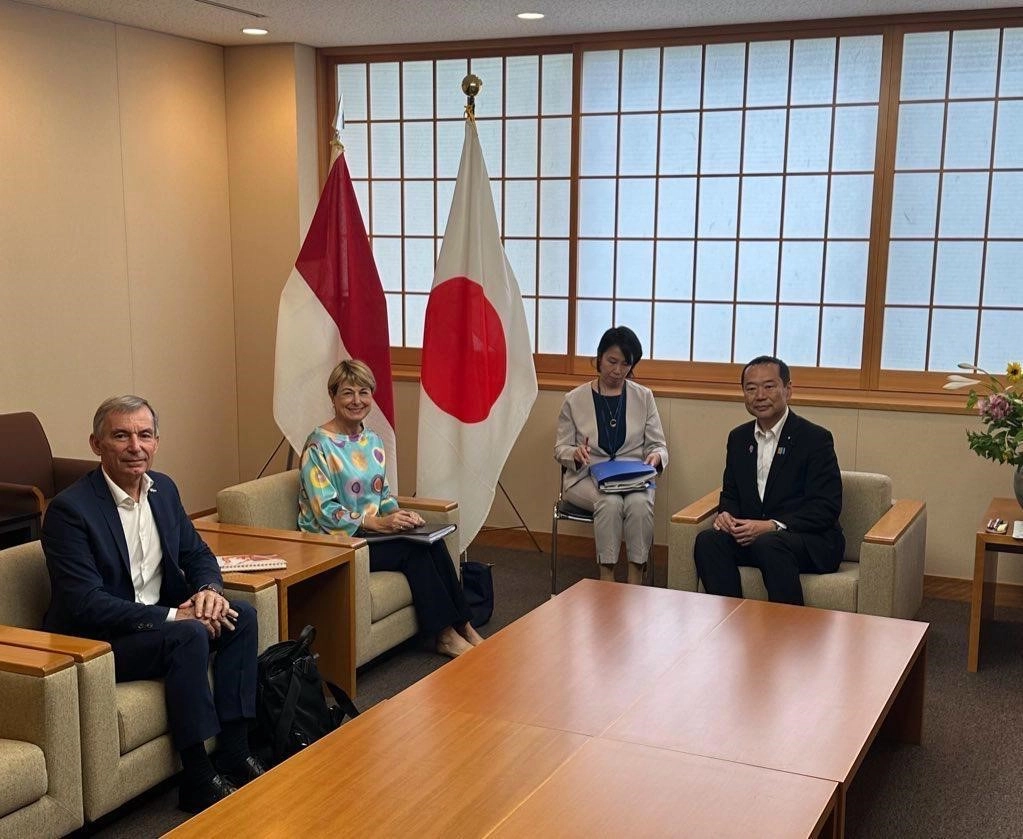 Echanges avec M. Hisayuki Fujii, Ministre dEtat pour les Affaires Étrangères ©DR